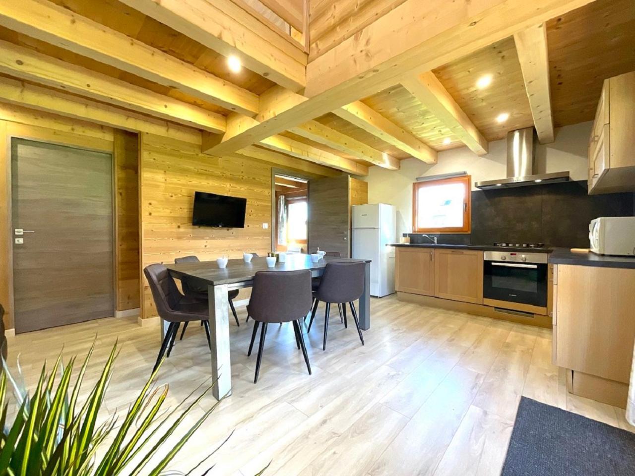 Villa L étincelle du Manon Lajoux Esterno foto