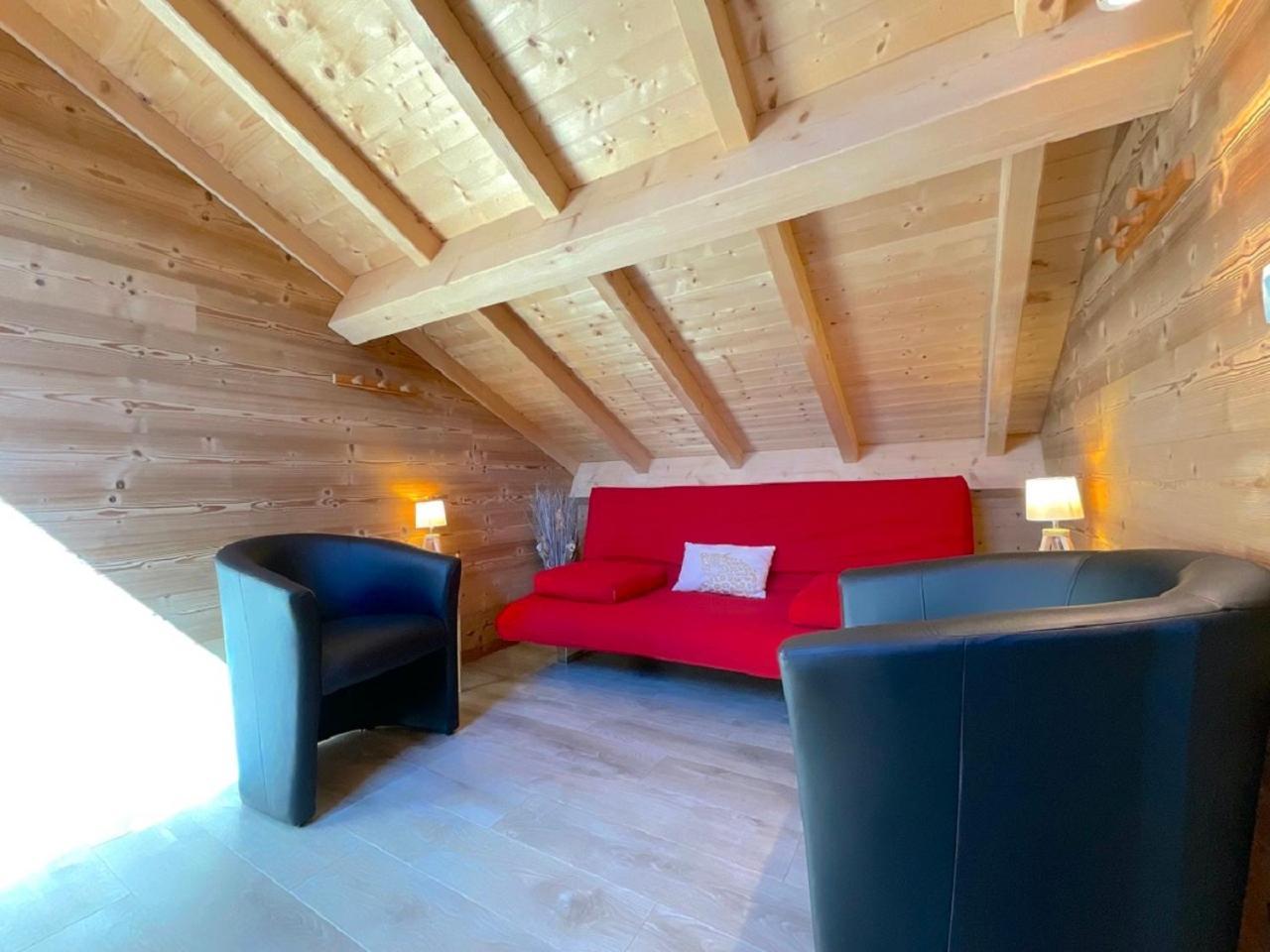 Villa L étincelle du Manon Lajoux Esterno foto